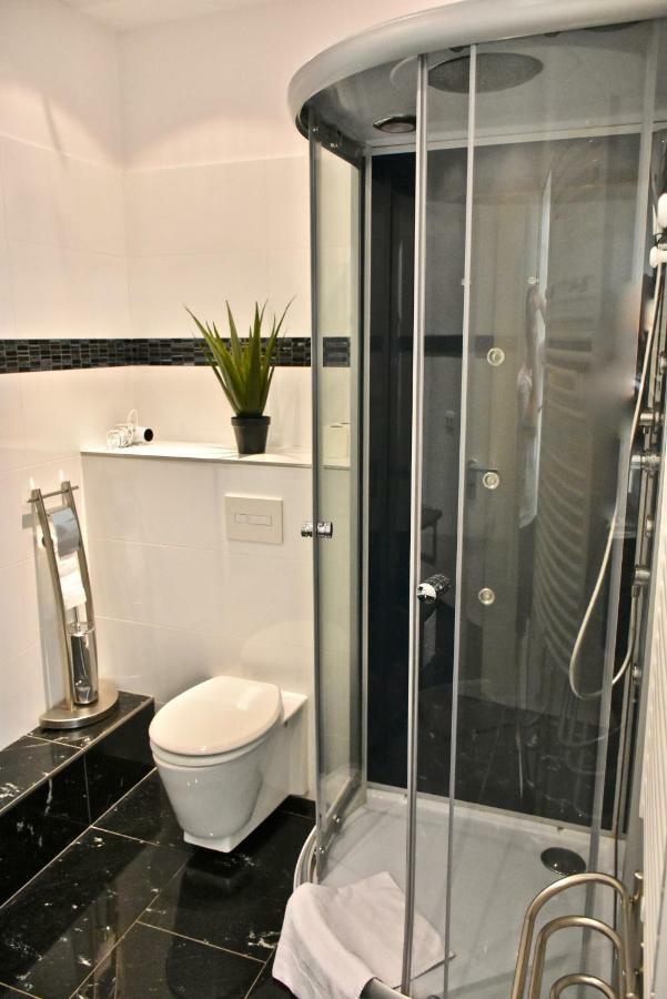 Aparthotel Christie Berlin Exteriör bild