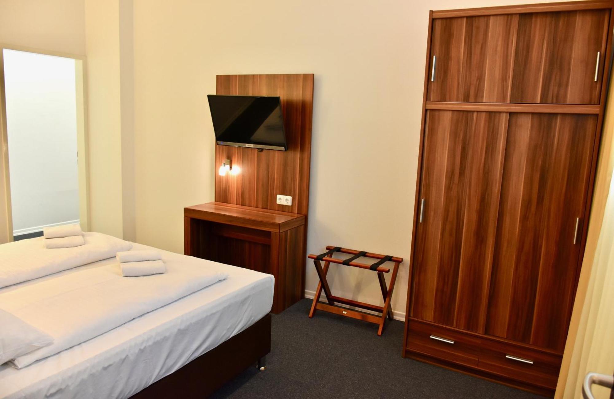 Aparthotel Christie Berlin Exteriör bild