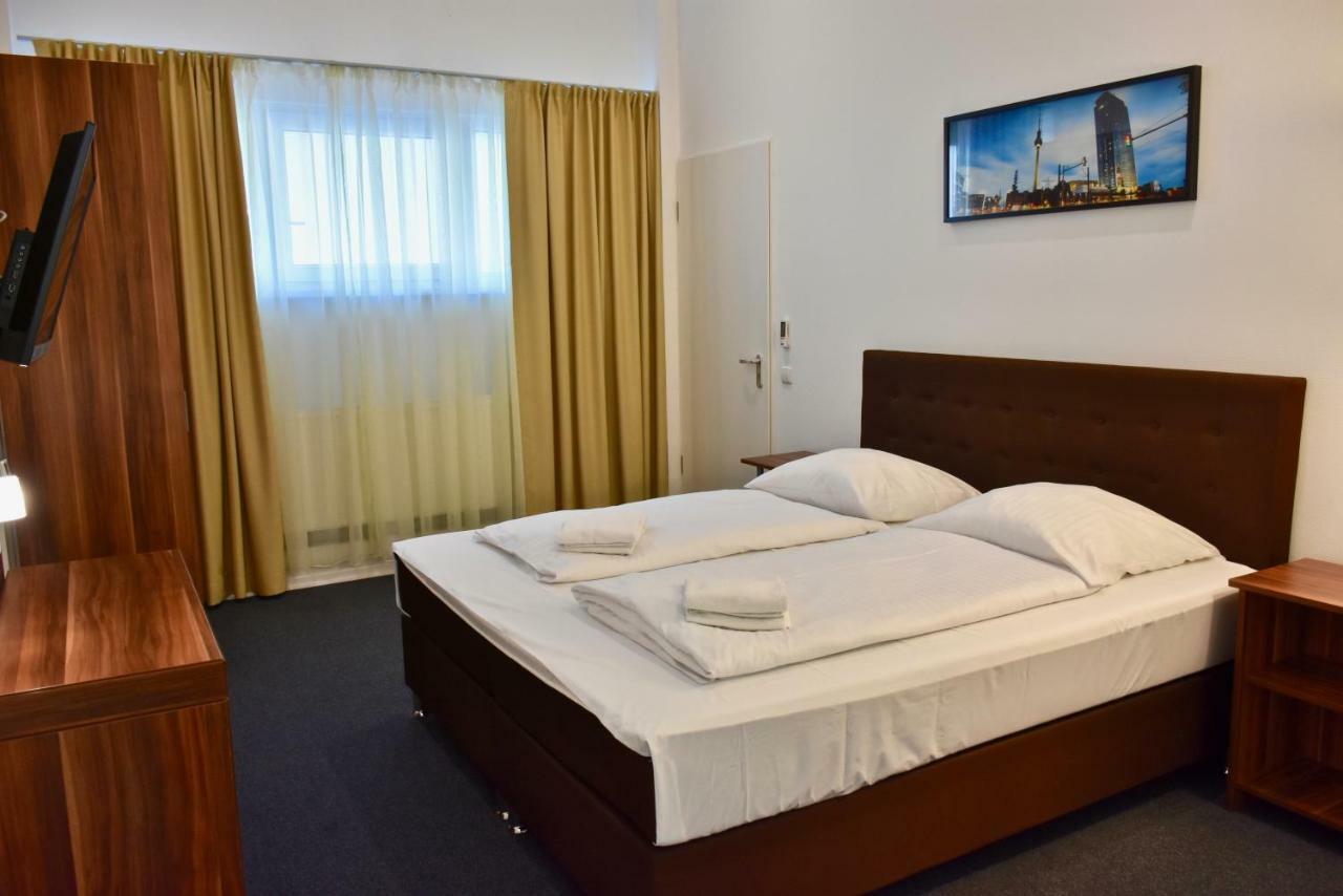 Aparthotel Christie Berlin Exteriör bild