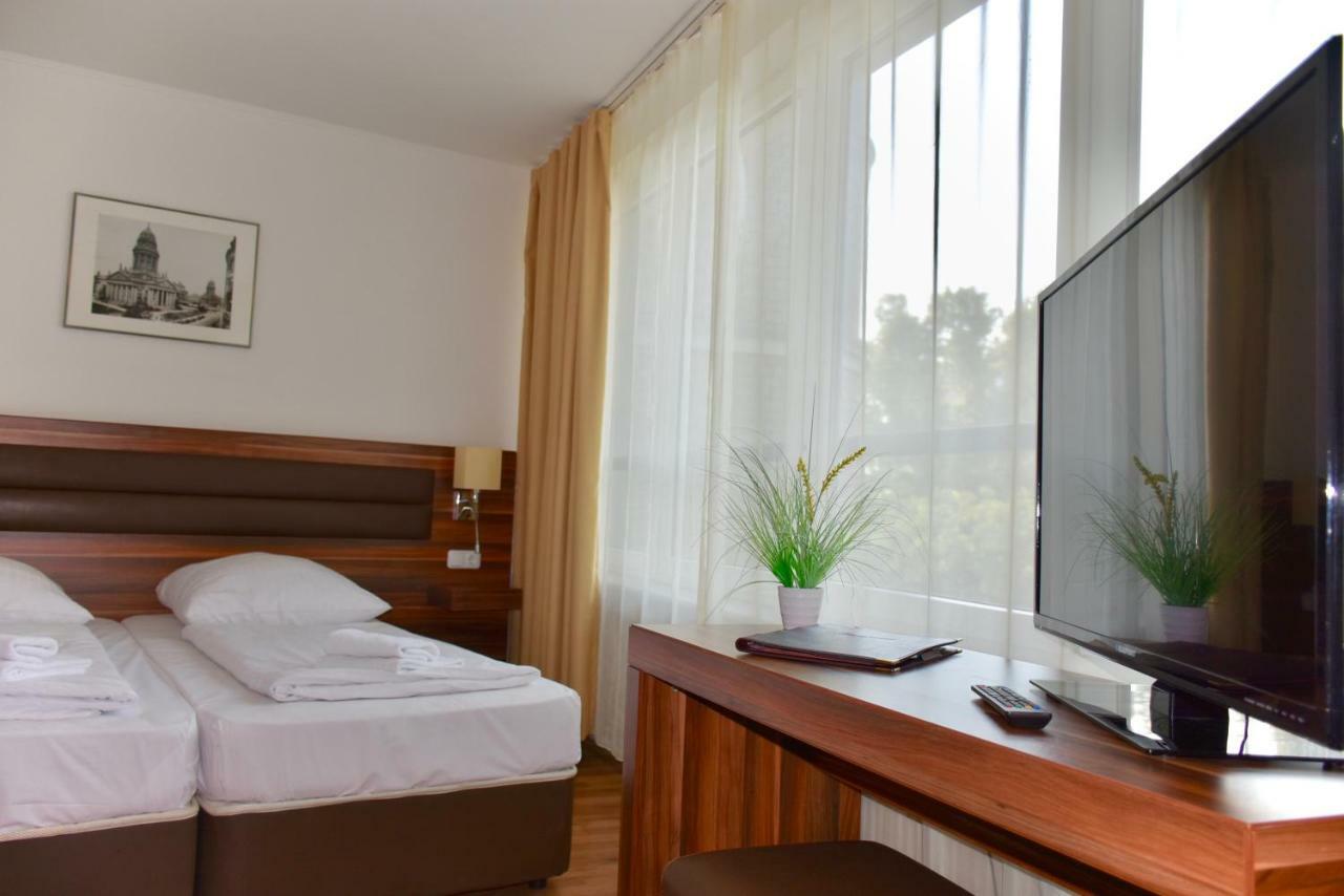 Aparthotel Christie Berlin Exteriör bild